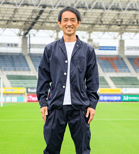 石井秀典